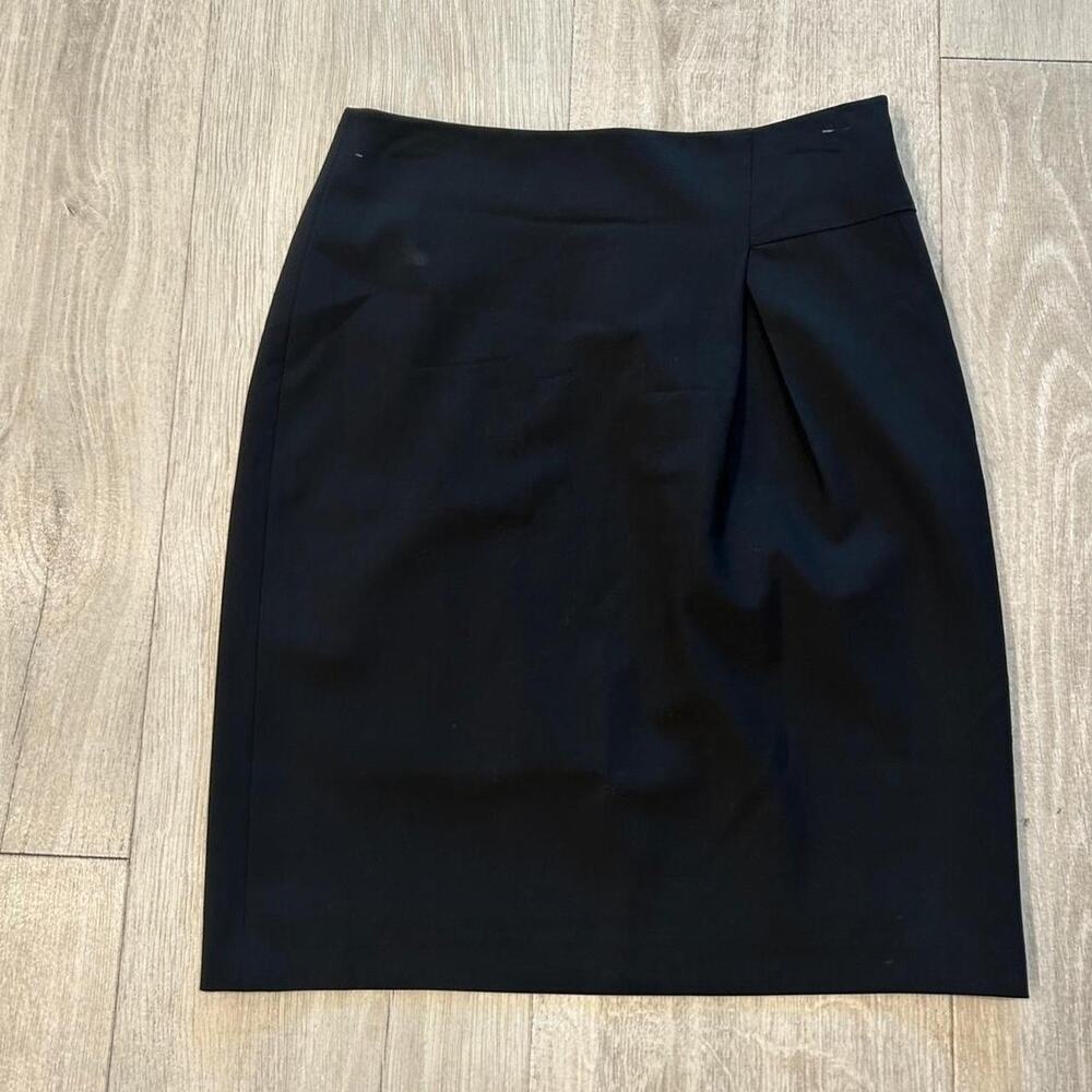 Brooks Brothers wool pencil midi skirt. Size 0